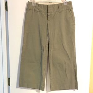 Wide leg capri pants in olive green